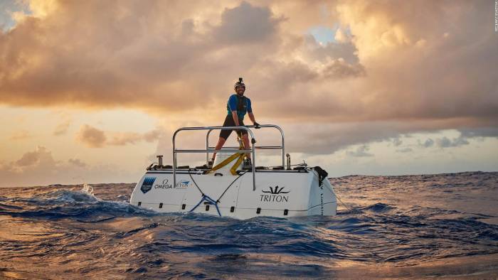 This Week in Adventure: Mount Everest, Deepest Ocean, Rebecca Rusch FKT