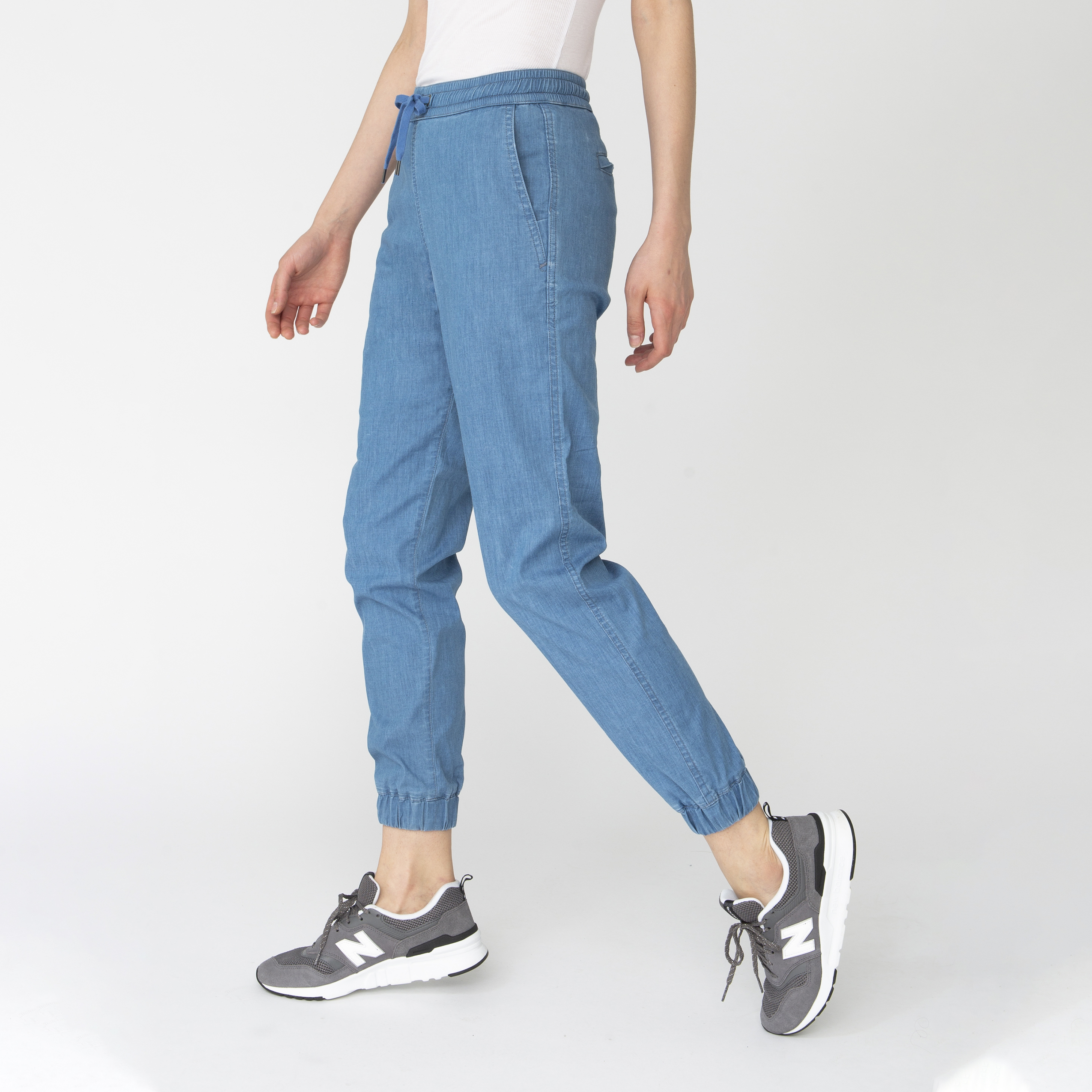 duer weightless denim jogger