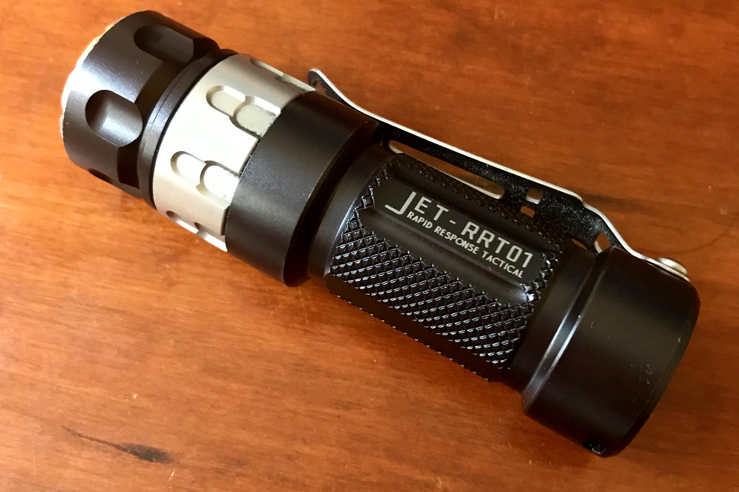 JetBeam RRT-01 Raptor v.2 flashlight