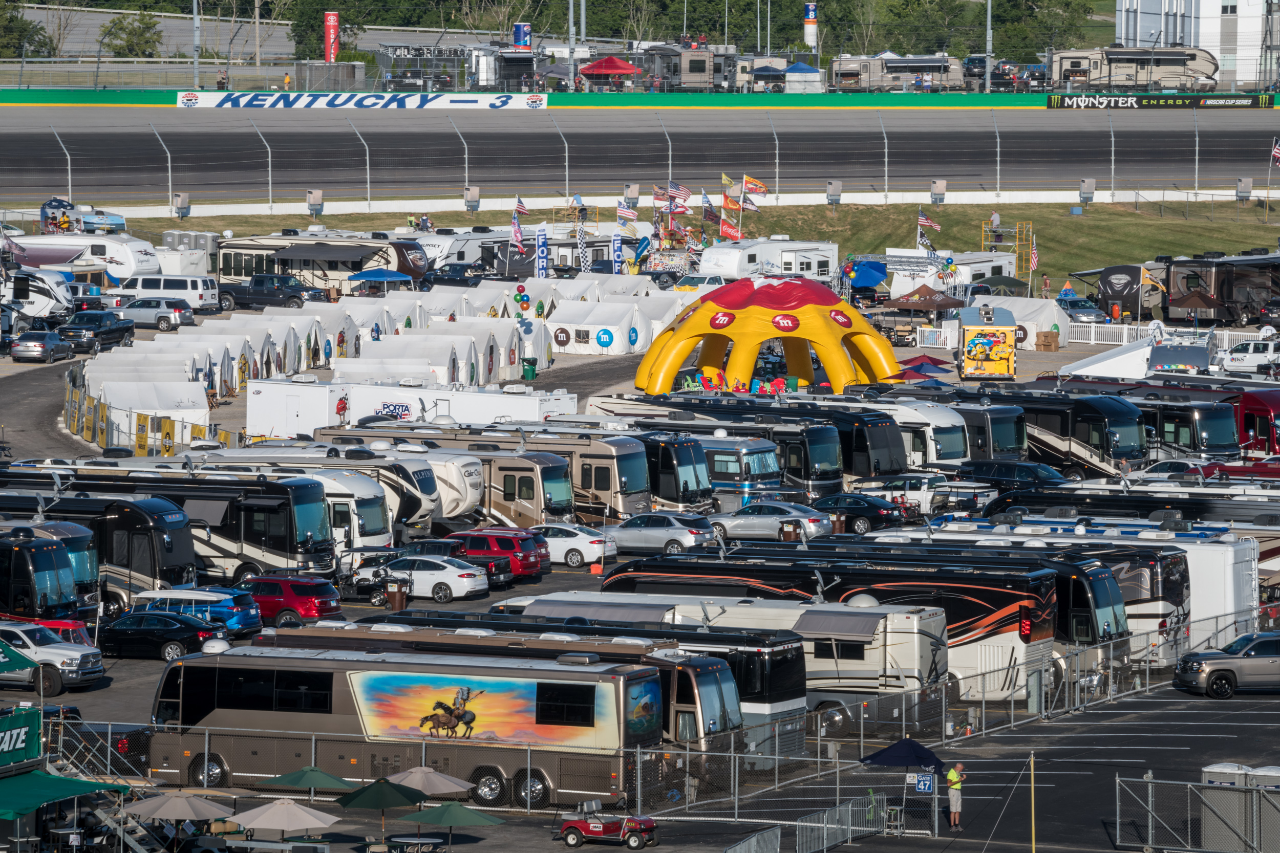 GJNASCARGlamping-2 GJNASCARGlamping-2