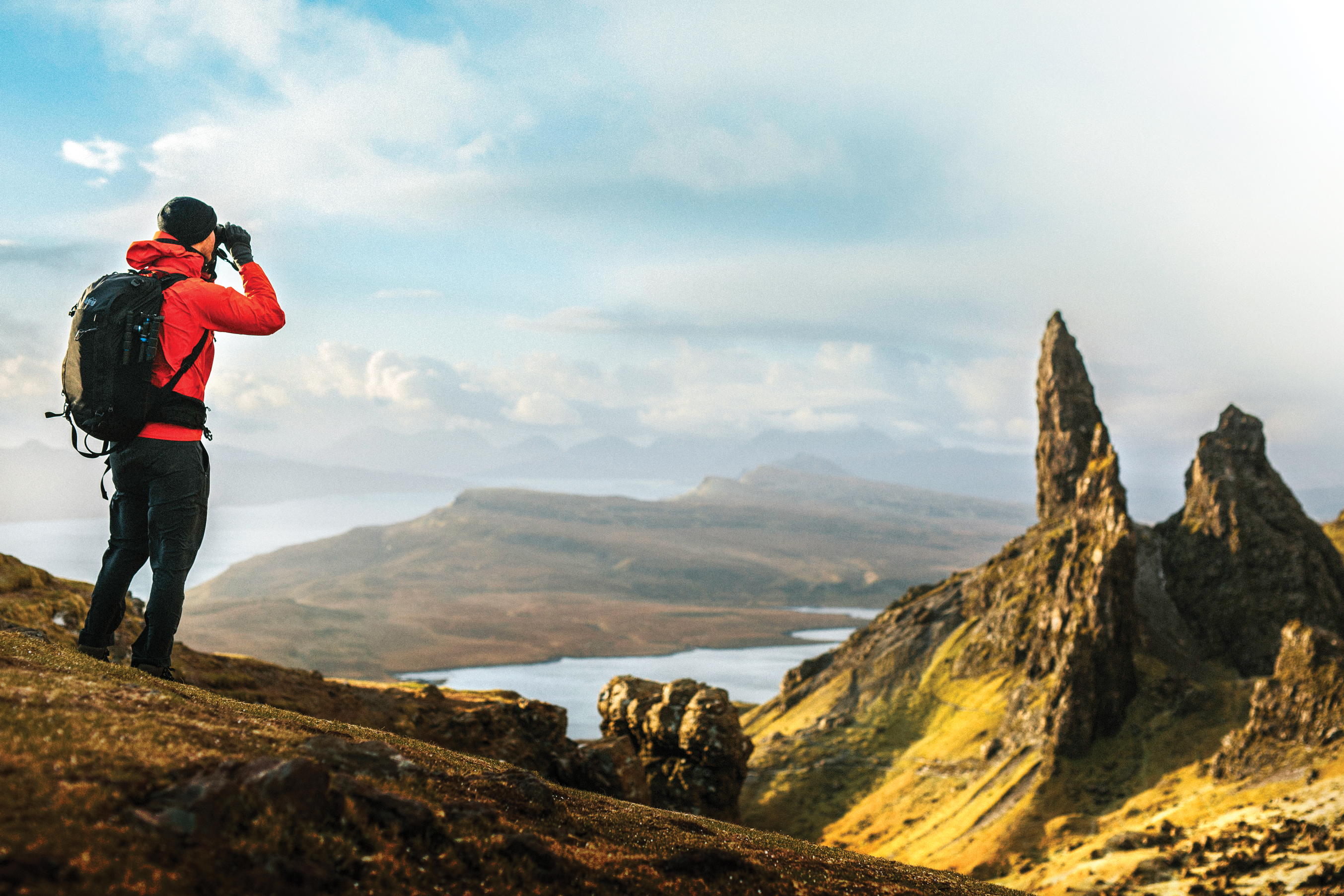 Free Gear Fridays: Nikon PROSTAFF 7S 10×42 Binoculars