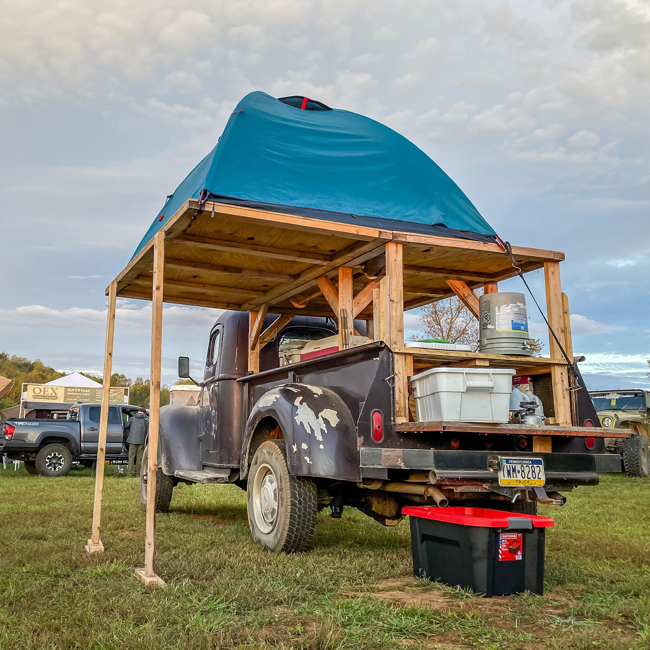 Zombie Apocalypse old pickup roof-top tent