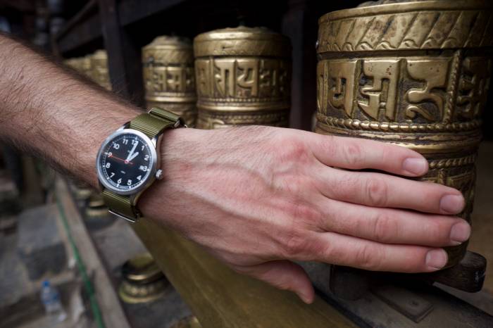 Logging Time With Vaer’s American-Assembled Heritage Dark Watch