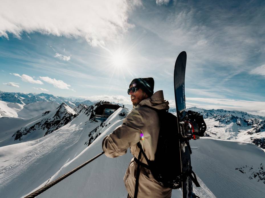 Epic Rides: 'Glacier Express' Showcases Rails-to-Runs Aventure Glacier Express, Holden Film Series