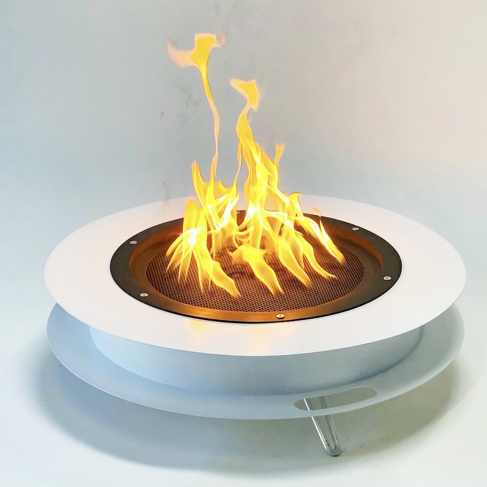 Travelfire modern campfire pit against white background