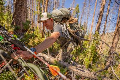 How to Field Dress and Pack Out an Elk | GearJunkie