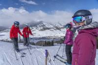 8 Reasons Women’s Big-Mountain Ski Camps Are Rad (and 5 to Try) 8 Reasons Women’s Big-Mountain Ski Camps Are Rad (and 5 to Try)