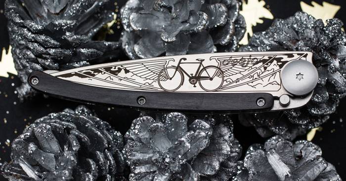 Deejo Customizable Blade Is the Perfect Last-Minute Gift
