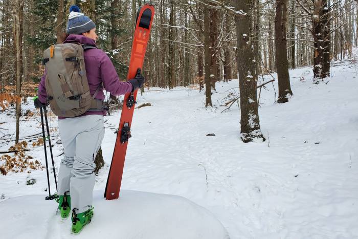 Mystery Ranch Saddle Peak ski pack
