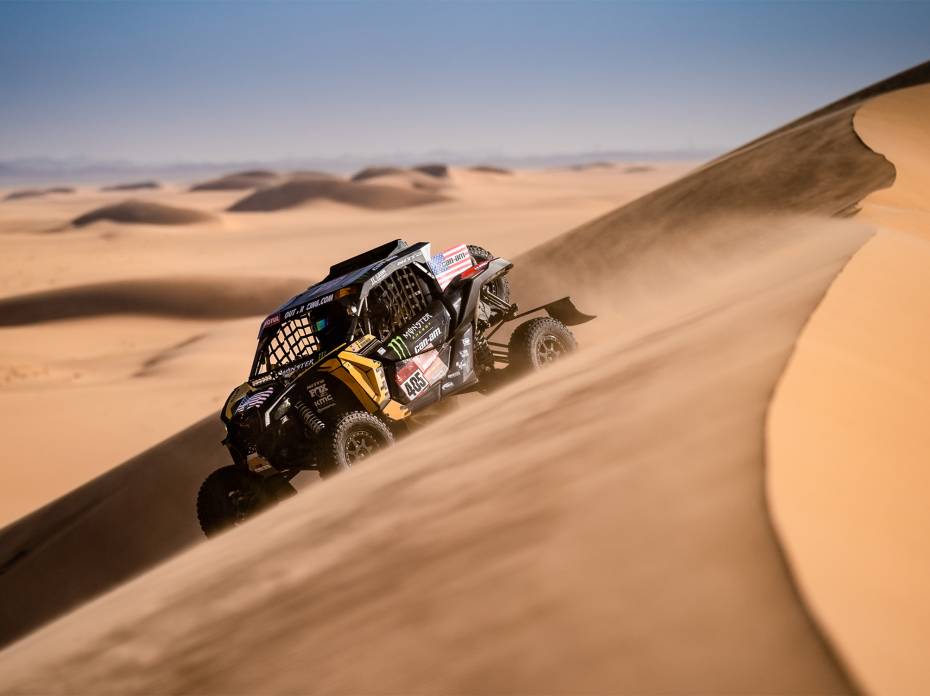 Americans Win Dakar Rally for First Time Ever Casey Currie Dakar 2020 Can-Am Maverick