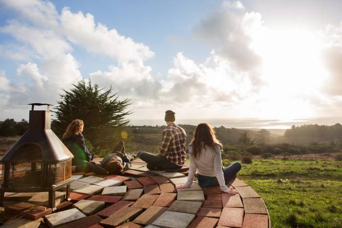 Oceanview Couple’s Corner (California)