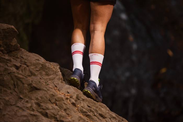 Free Gear Fridays: Darn Tough Athletic Element Sock Giveaway