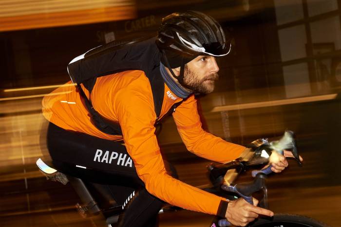 Emerging Gear: Bamboo Bike, Tapeless Crack Gloves, and More