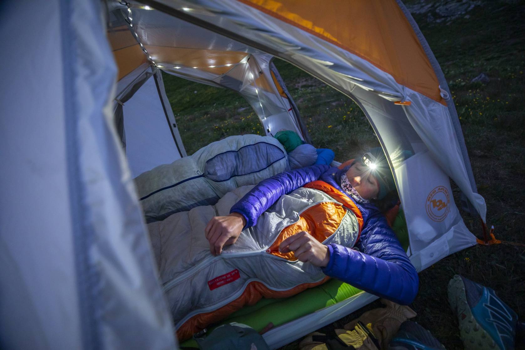 This Expandable Sleeping Bag Gives Adventurers a Custom Fit GearJunkie