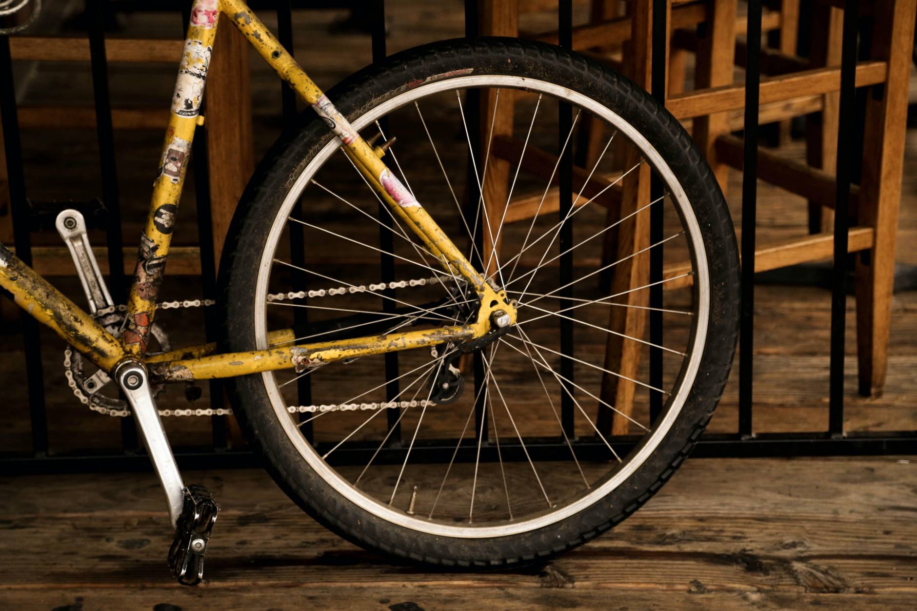 How to Replace Bike Pedals in 5 Easy Steps GearJunkie