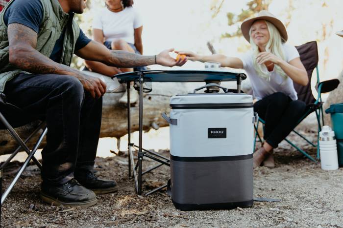 Free Gear Fridays: Igloo Reactor Backpack and Cooler Bag Giveaway