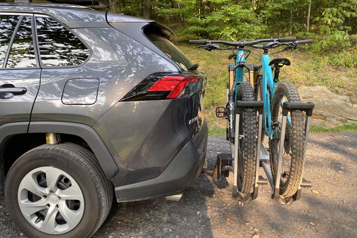 Best Lightweight Hitch Bike Rack? Thule Helium Platform Aims to '1Up