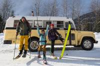 Made in Voyage school bus and skiers