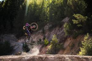 Emerging Gear: ‘Indestructible’ Vest, Purple Sender Whip, and More