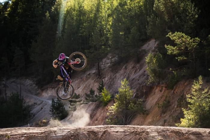 Canyon Bicycles SenderAL hero