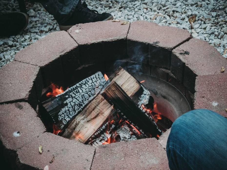 How to Build a Fire Pit How to Build a Fire Pit