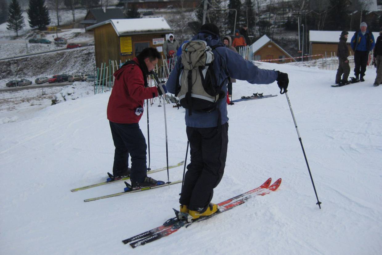How to Downhill Ski GearJunkie