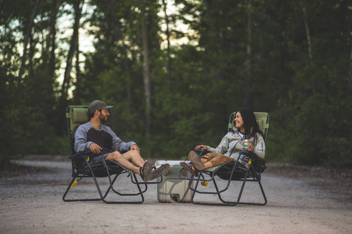 GCI Outdoor Freeform Zero Gravity Lounger GearJunkie Holiday Gift Guides