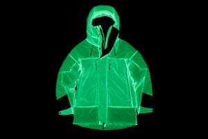 Emerging Gear: Glowing Solar Jacket, Bluetooth Mask, and More