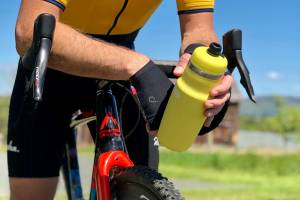 Bivo Metal Bike Bottle: No Mold, No Squeeze, No Suck