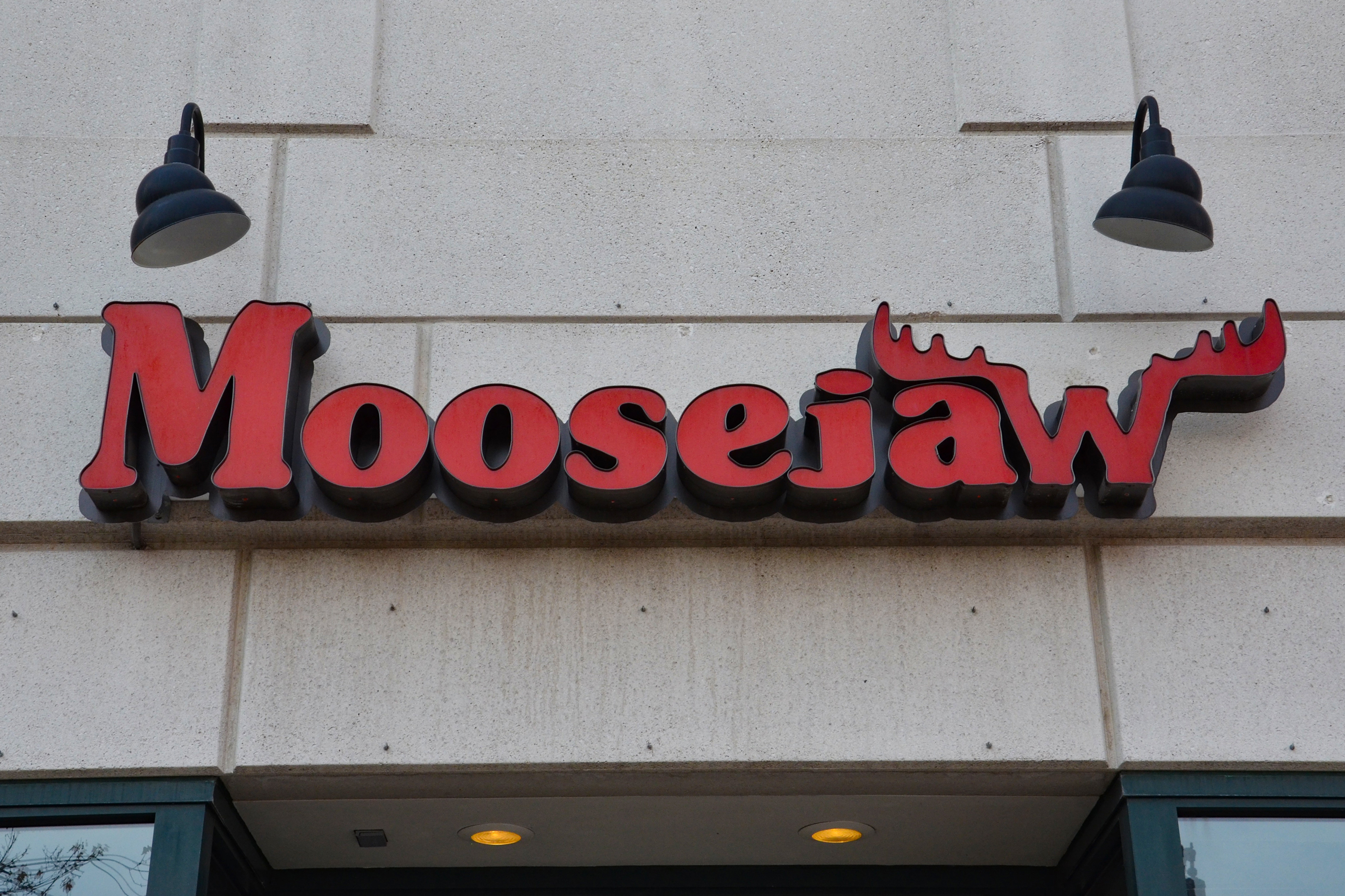 Moosejaw storefront