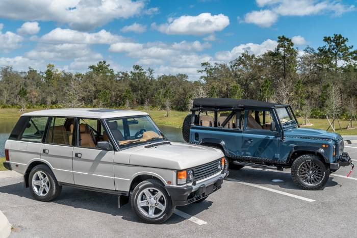 E.C.D. Electric Tesla Range Rover Classic Custom Land Rover Defender