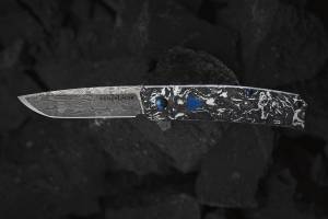 Red-Carpet Rollout for ‘Gold Class’ Knife: Benchmade 601-211 Tengu Flipper