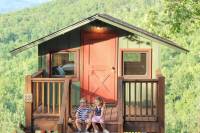 Vacation With the Birds: Campspot Reveals Most-Booked Treehouse Stays Mountain View Treehouse Campspot