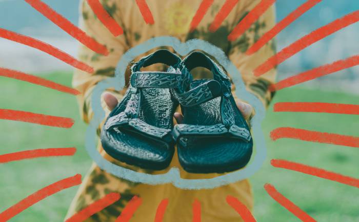 teva sandals with colored drawing halo