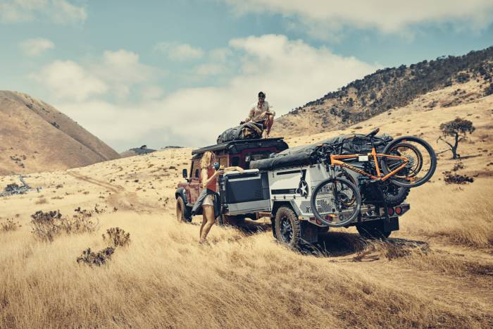 Dometic Front Runner Vehicle Outfitters