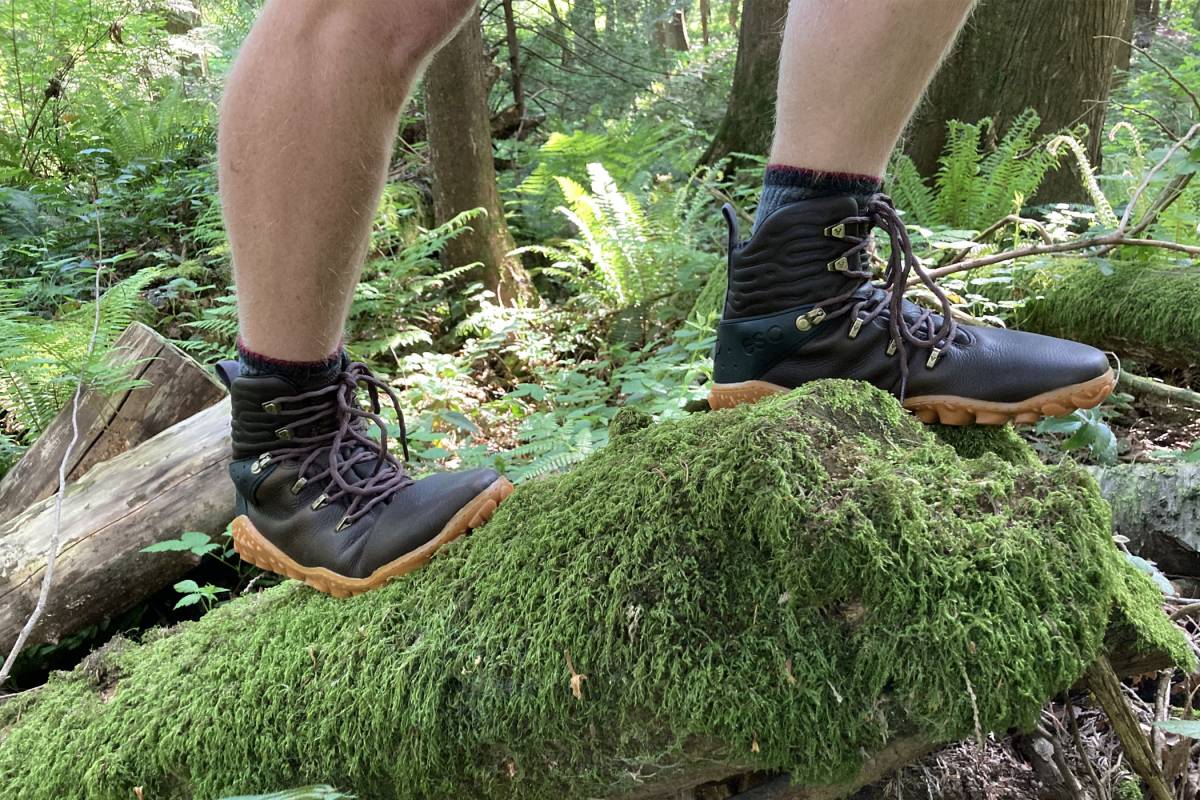 vivobarefoot tracker boot