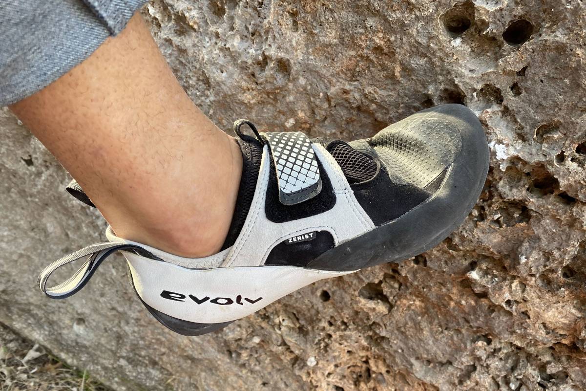 Smearing Superstar Evolv Zenist Climbing Shoe Review