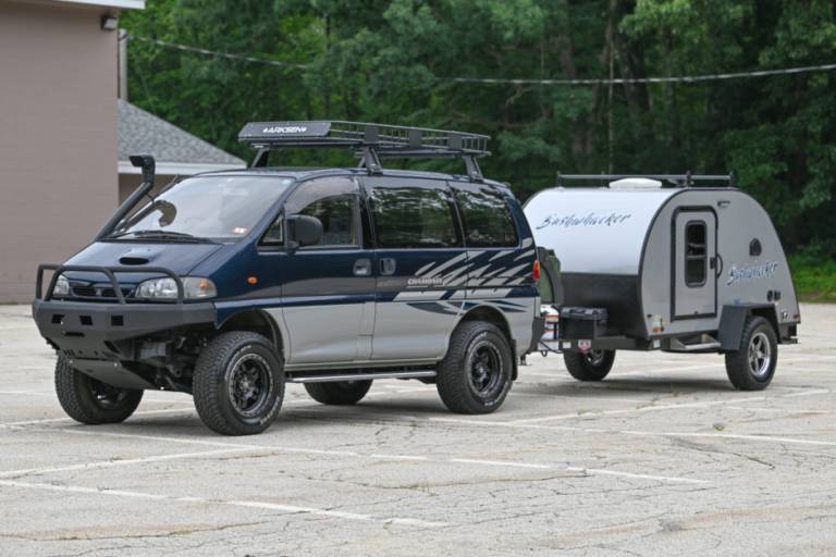 Auction Spotting: Souped-Up ’95 Mitsubishi Delica 4×4 Van Plus Teardrop ...