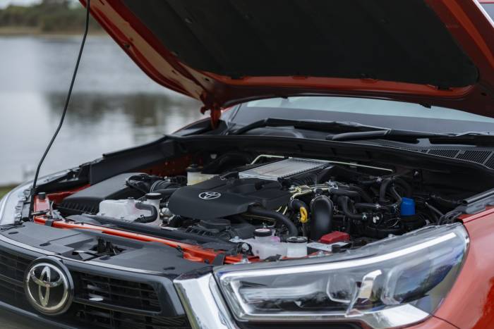 Toyota Diesel: 2020 Hilux