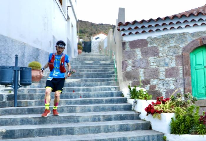 Ultrarunner Banned for Doping, Tour Divide First, and More News Stories to Start the Week