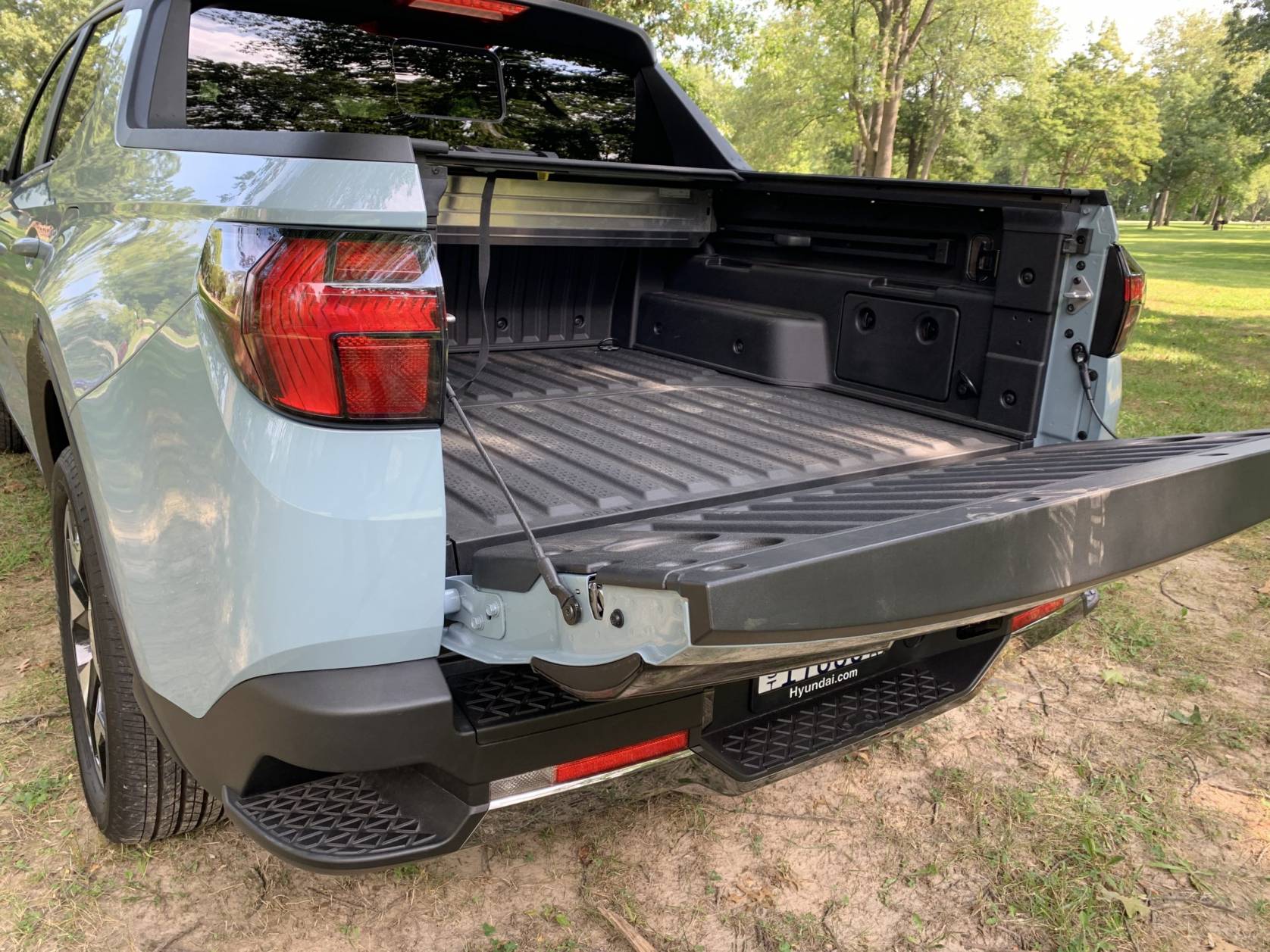 City-Size Truck: 2022 Hyundai Santa Cruz Review