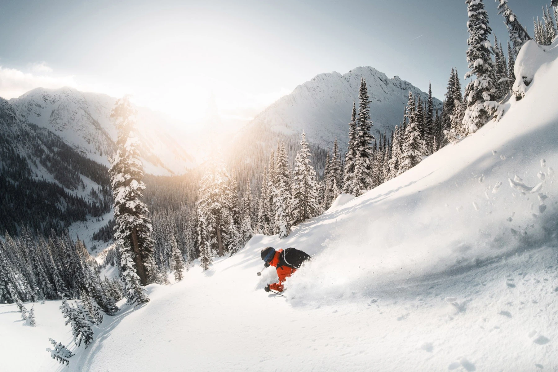 Home Stretch Holiday Deals: Deck the Halls With REI, Mountain Hardwear, Coast, and More