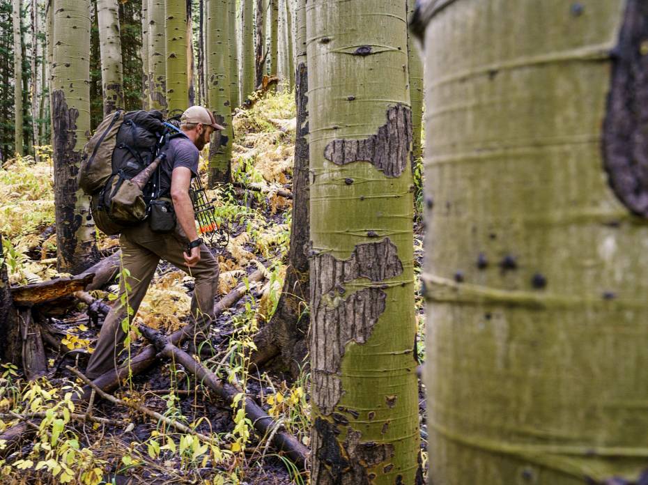 Seek Outside Fortress 4800 Review: A Customizable Pack for the Hardcore Hunter seek outside fortress 4800 review