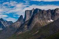 ‘Dodo’s Delight’ Climber and Friends Establish 8 New Big-Wall Routes in Greenland greenland climbing