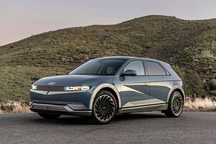2022 hundai Ioniq 5 electric crossover