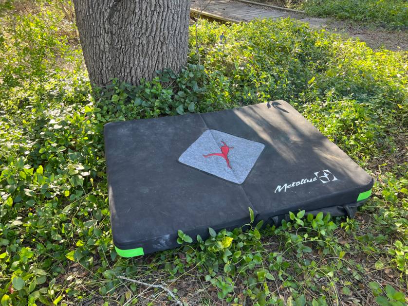 Metolius Session II Review The Bestselling Crash Pad in the US GearJunkie
