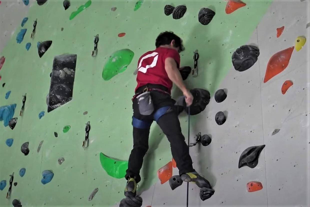 Arrested by Machines Europe's Lead Climbing AutoBelay Targets US Gyms