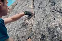 How Pete Whittaker Climbed a 1,000m Wall With No Ropes and Filmed It How Pete Whittaker Climbed a 1,000m Wall With No Ropes and Filmed It