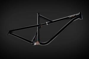 Out With the Shock, In With the Strut: Digit Bikes Rethinks MTB Suspension