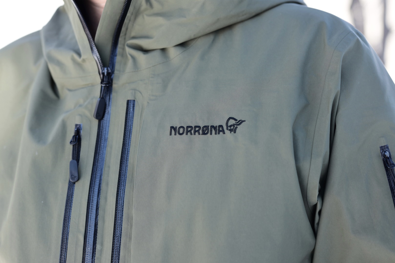 Norrøna lofoten Gore-Tex Pro Jacket (W) review - Freeride